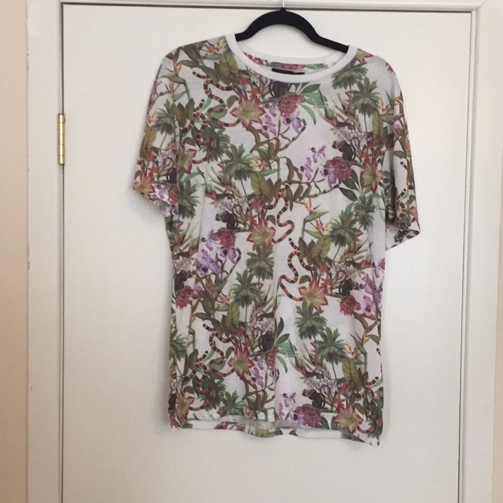 M PAC Sun T Shirt E06 1109